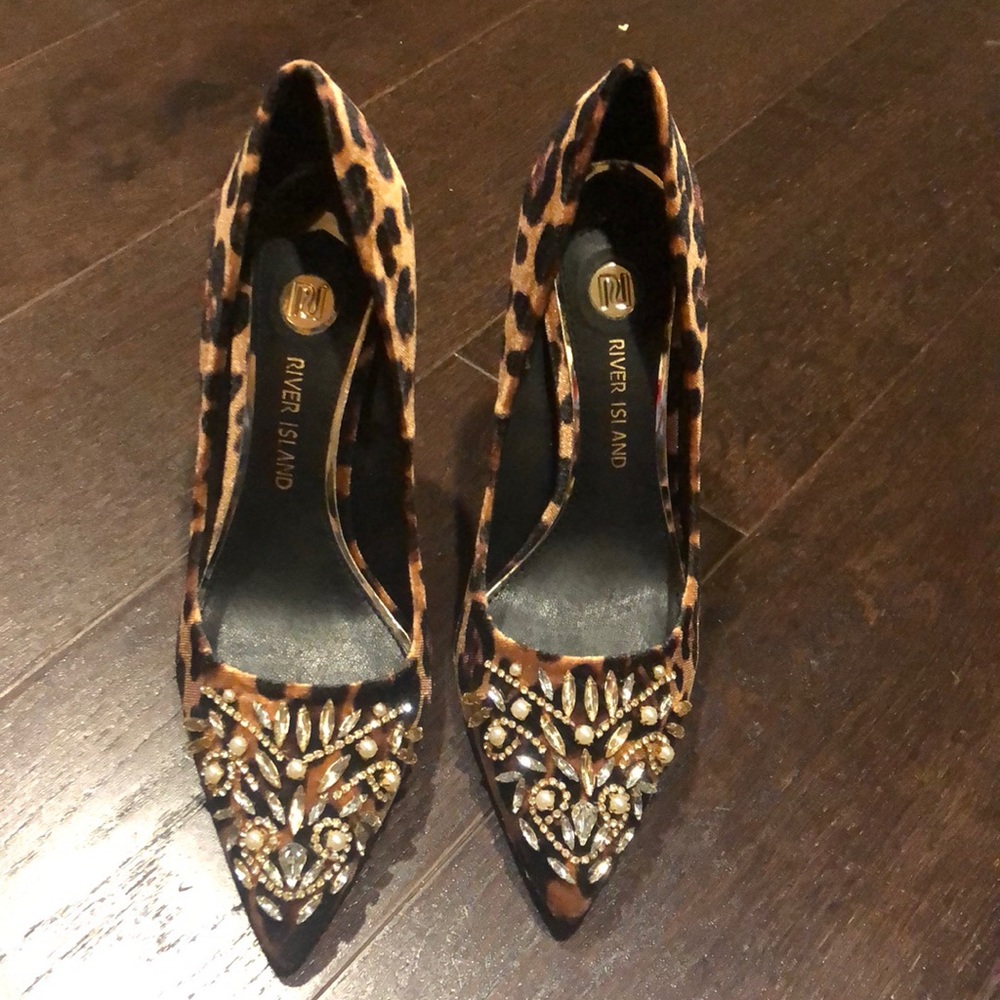 River Island leopard pumps